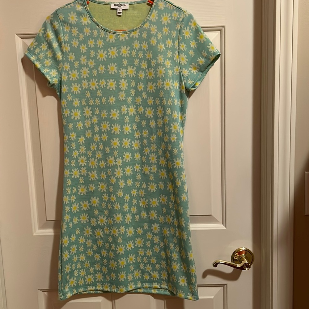 Freshman Casual Dress  Size L